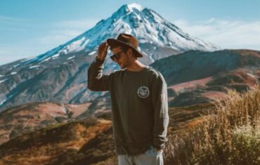 THE BEST SUNGLASSES FOR CLIMBING MOUNT KILIMANJARO IN 2023